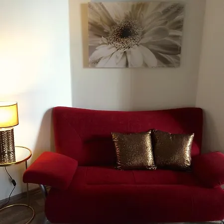 Hello Downtown Apartment - Eiffel Budapest Room photo